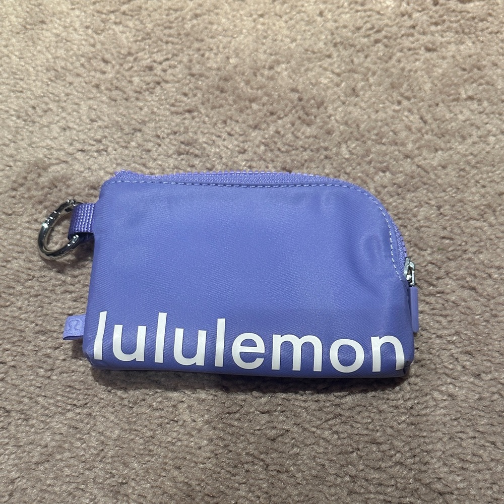 Clippable Card Pouch